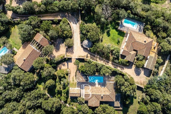 Image No.16-3 Bed House for sale