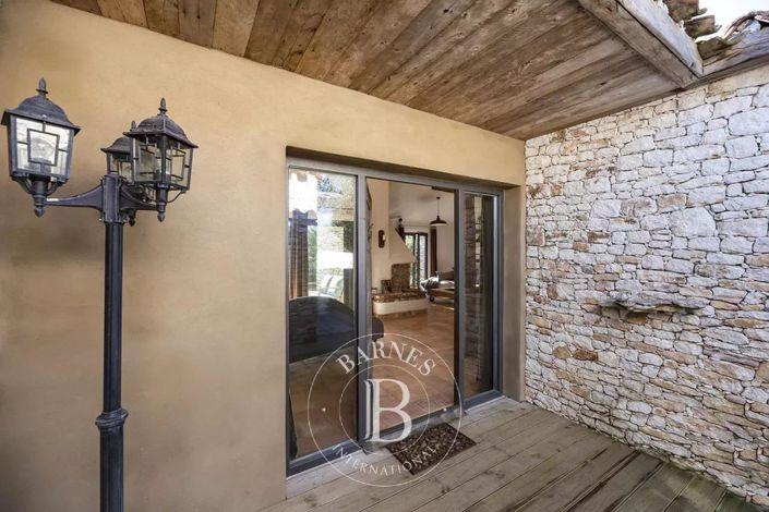 Image No.6-3 Bed House for sale