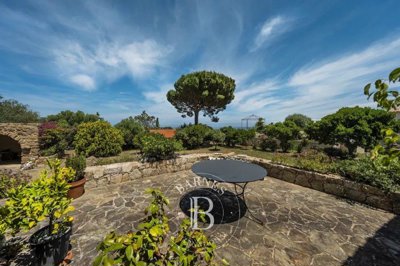 1 - L'Ile-Rousse, House