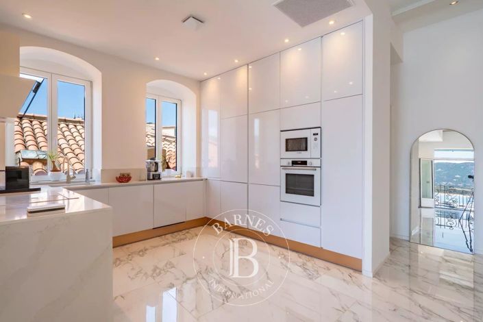 Image No.6-3 Bed Apartment for sale