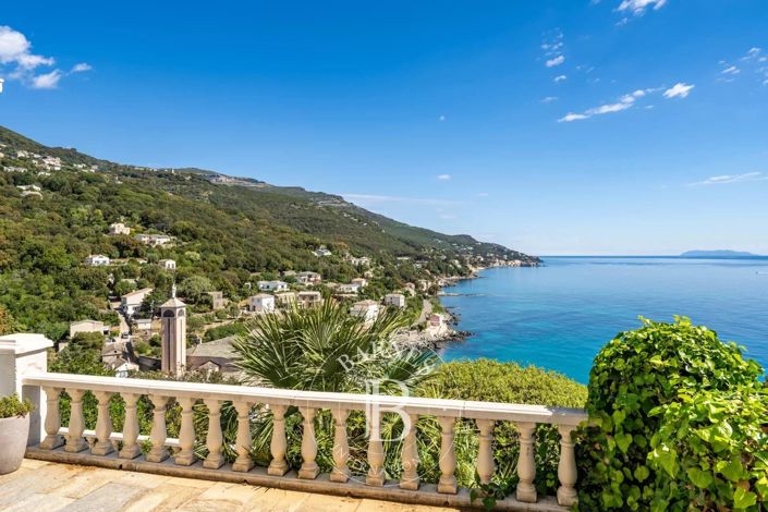 Image No.3-4 Bed House for sale