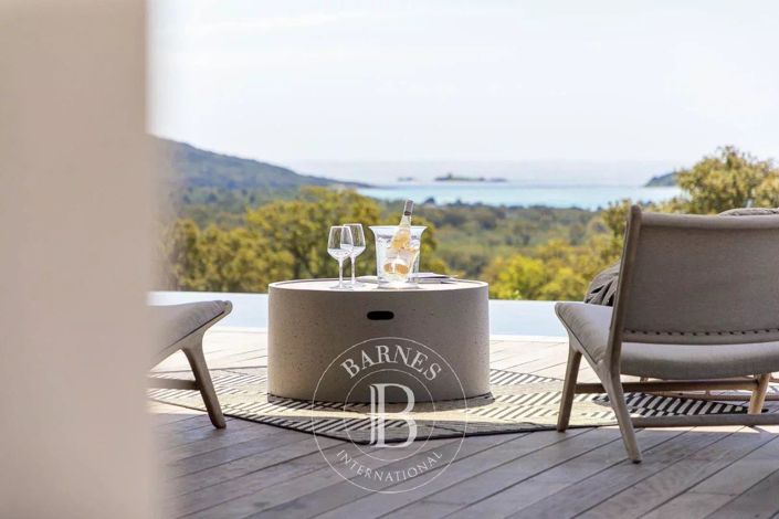 Image No.2-Maison de 4 chambres à vendre à Lecci