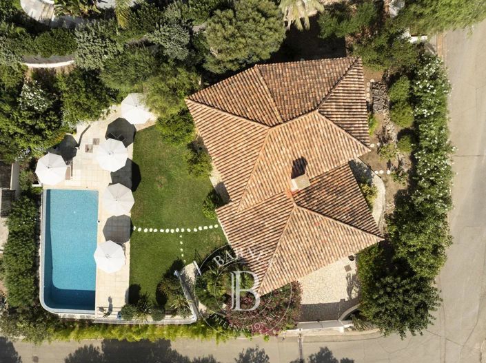 Image No.2-Maison de 4 chambres à vendre à Ajaccio