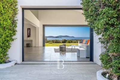 1 - Lumio, House