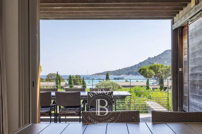 Image No.5-Maison de 3 chambres à vendre à Porto-Vecchio