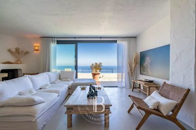 1 - L'Ile-Rousse, House