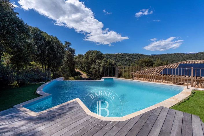 Image No.5-House for sale