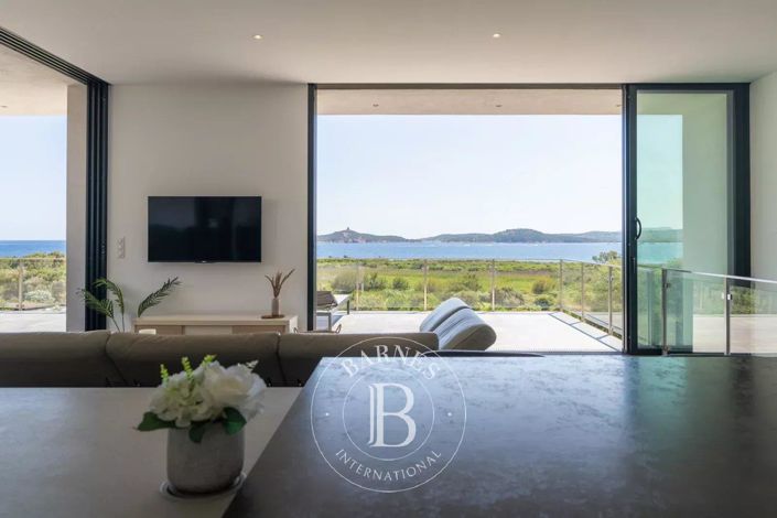 Image No.11-Maison de 4 chambres à vendre à Corse