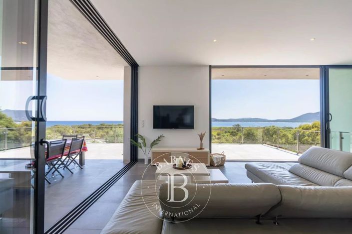 Image No.12-Maison de 4 chambres à vendre à Corse