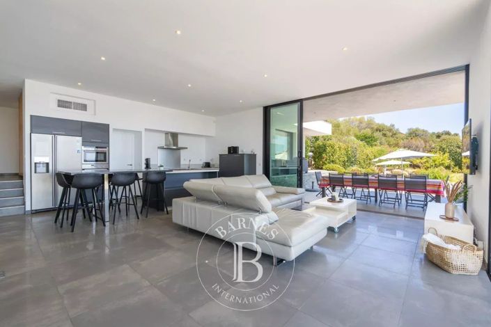 Image No.13-Maison de 4 chambres à vendre à Corse