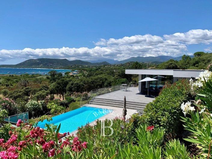 Image No.2-Maison de 4 chambres à vendre à Corse