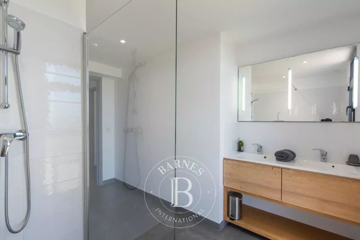 Image No.20-Maison de 4 chambres à vendre à Corse