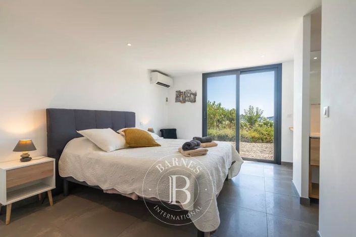 Image No.21-Maison de 4 chambres à vendre à Corse