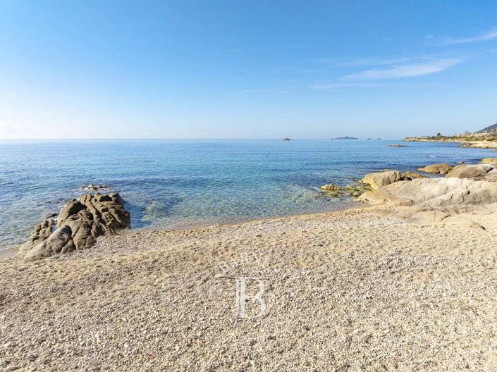 Image No.1-Maison de 6 chambres à vendre à Ajaccio