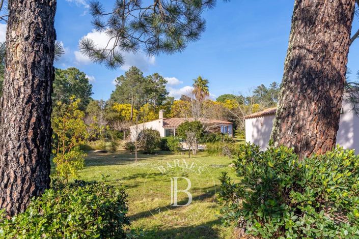 Image No.4-4 Bed House for sale