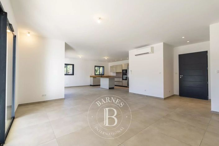 Image No.8-Maison de 4 chambres à vendre à Sari-Solenzara