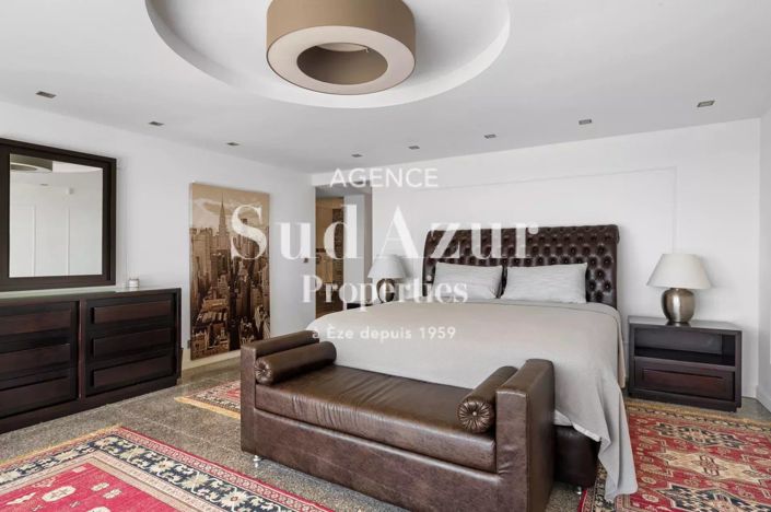 Image No.21-House for sale