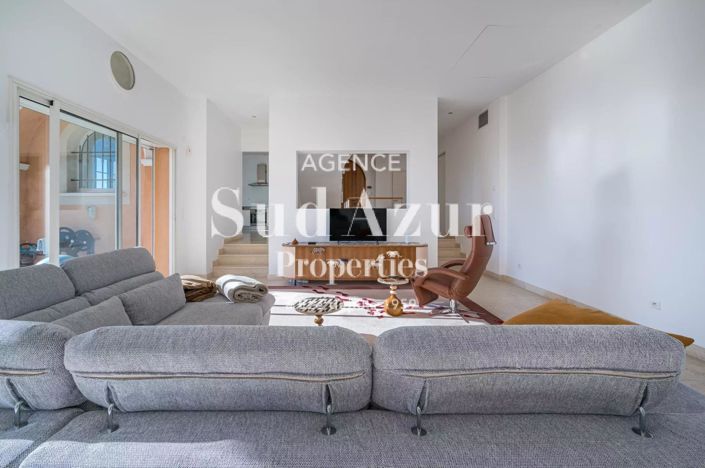 Image No.13-House for sale