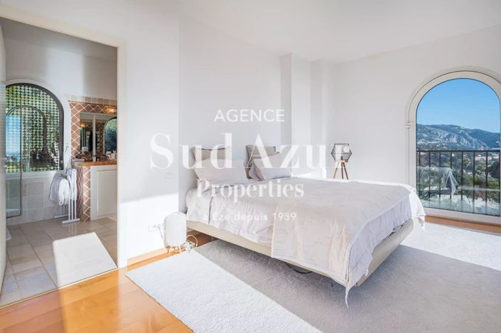 Image No.33-House for sale