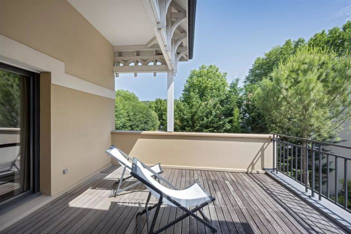 Image No.19-5 Bed House for sale