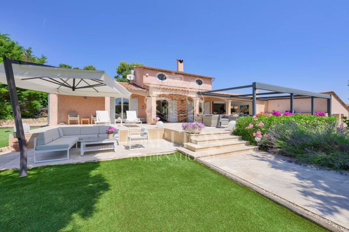 Image No.5-5 Bed House for sale