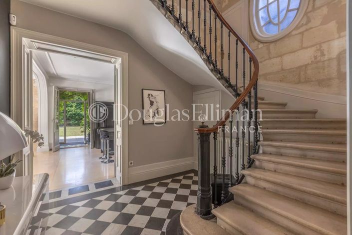 Image No.12-4 Bed House for sale