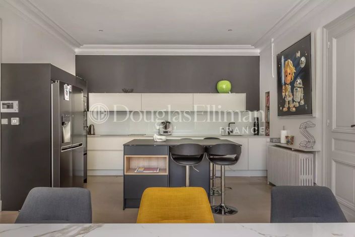 Image No.14-4 Bed House for sale