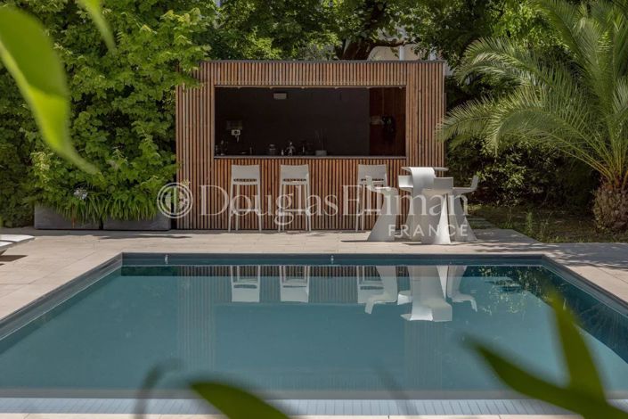 Image No.4-4 Bed House for sale