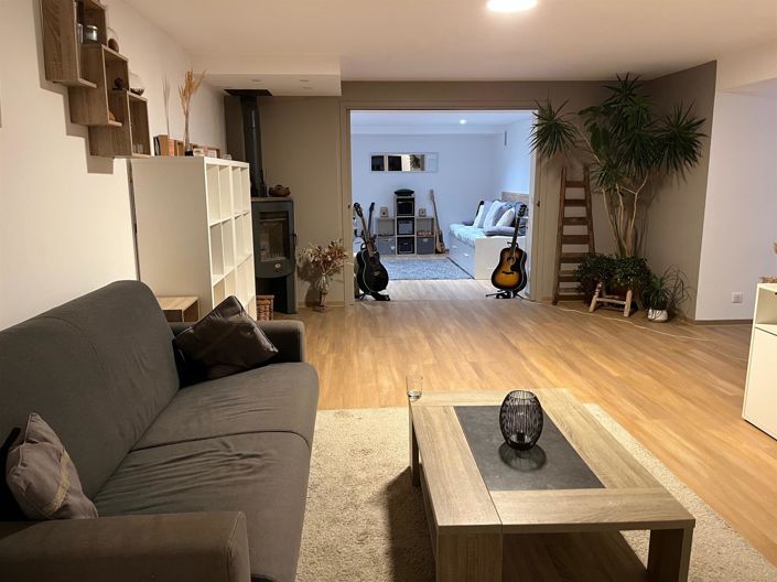 Image No.13-4 Bed House for sale