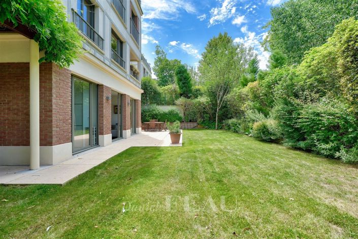 Image No.1-3 Bed Apartment for sale