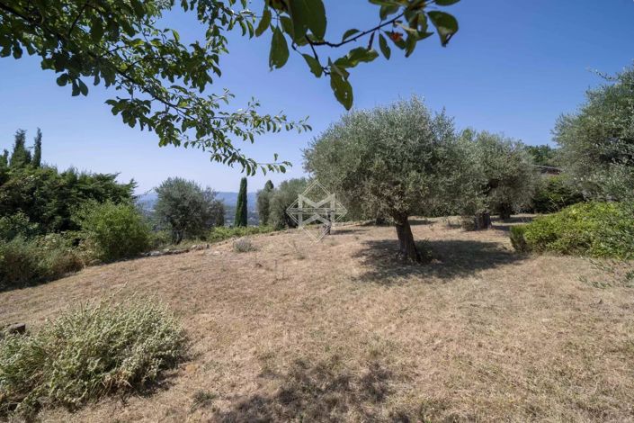 Image No.6-4 Bed House for sale