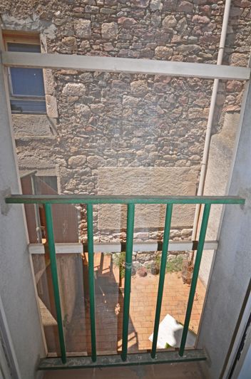 Image No.12-2 Bed House for sale