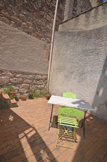 Image No.3-2 Bed House for sale