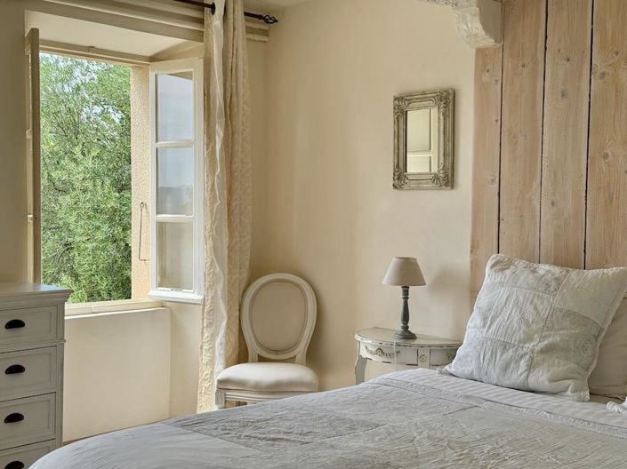 Image No.36-8 Bed Property for sale