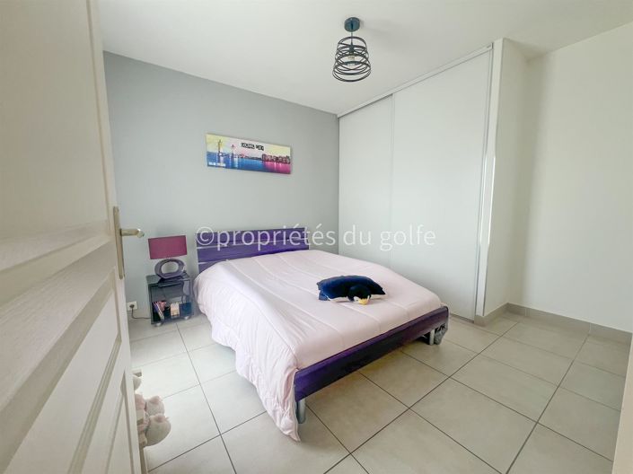 Image No.10-4 Bed House for sale