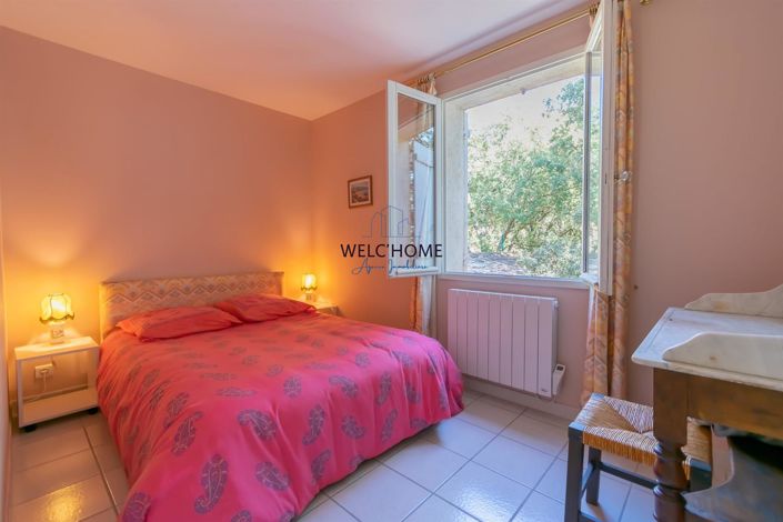 Image No.20-5 Bed House for sale