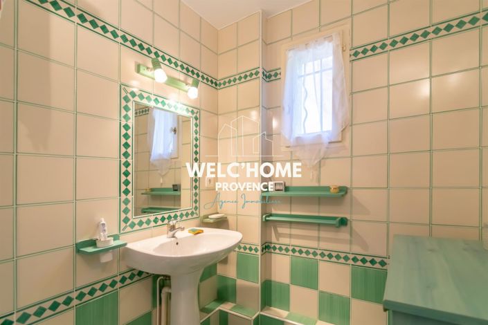 Image No.21-5 Bed House for sale