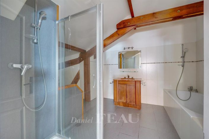 Image No.14-Appartement de 6 chambres à vendre à Versailles