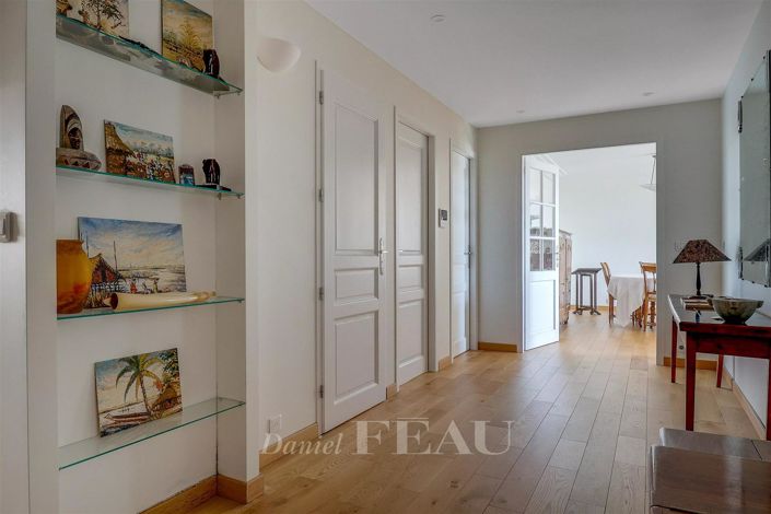 Image No.4-6 Bed Apartment for sale