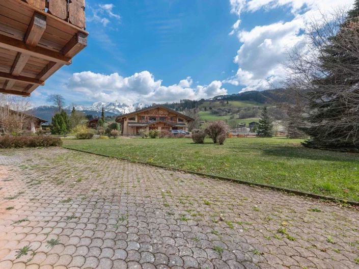 Image No.18-5 Bed House for sale