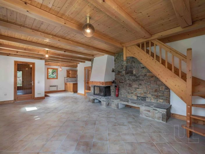 Image No.2-5 Bed House for sale