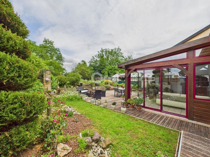 Image No.2-8 Bed House for sale