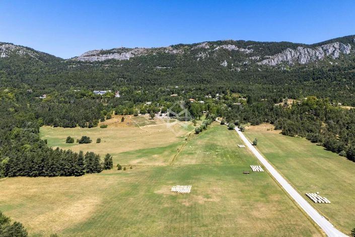 Image No.11-Maison de 10 chambres à vendre à Andon