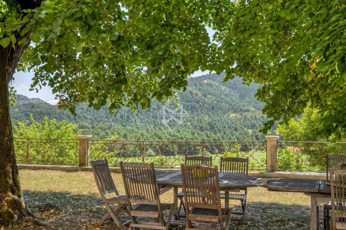 Image No.25-Maison de 10 chambres à vendre à Andon