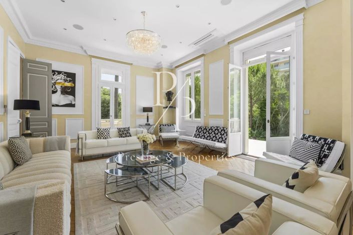 Image No.3-Maison de 10 chambres à vendre à Cannes