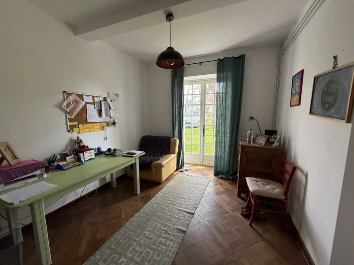 Image No.5-4 Bed House for sale