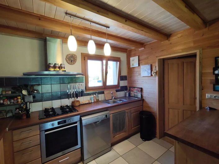 Image No.4-5 Bed House for sale