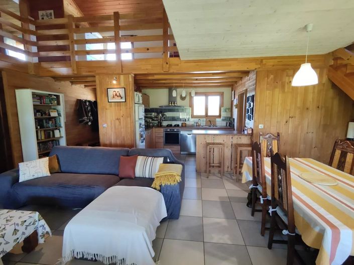 Image No.5-5 Bed House for sale