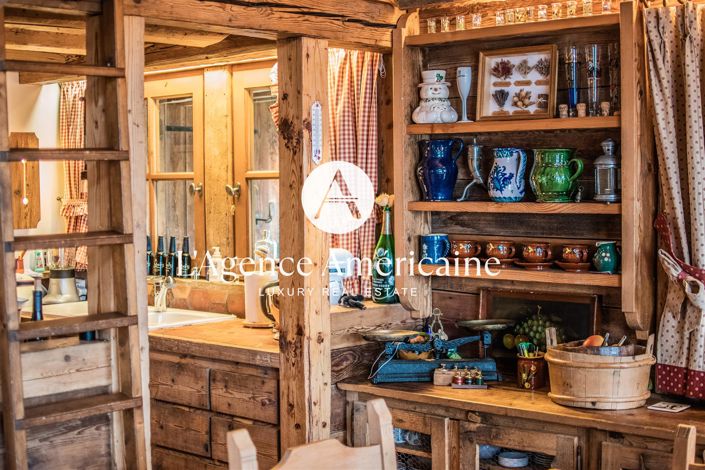 Image No.8-4 Bed House for sale