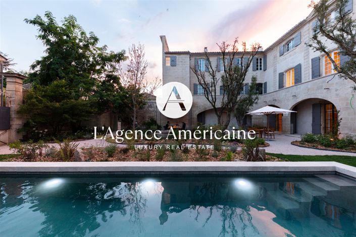 Image No.2-11 Bed Property for sale